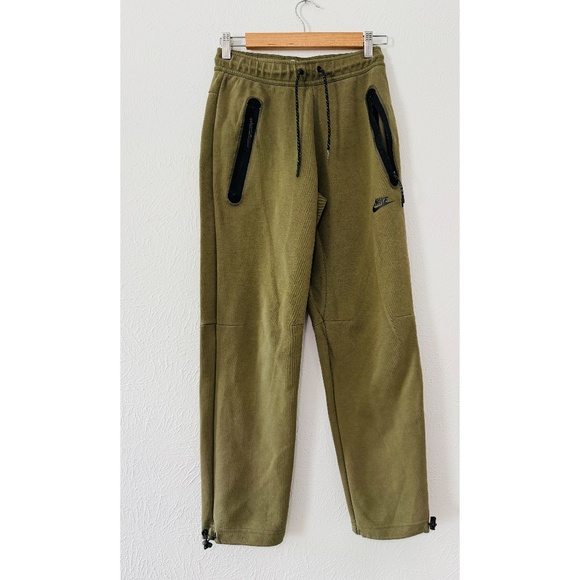 Nike Sportswear Tech Fleece Mens Green Pants, XS - Picture 1 of 8